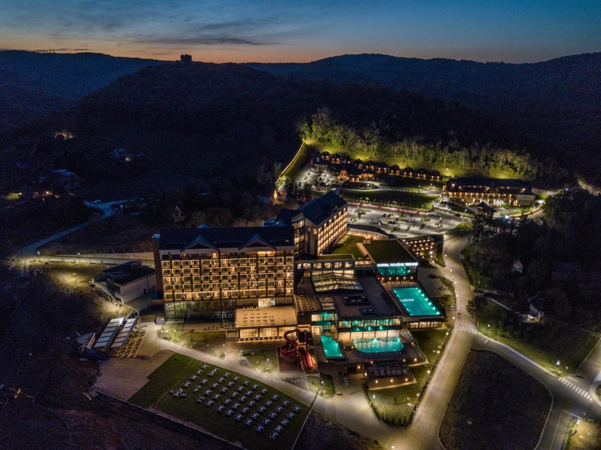 Hotel Etno Naselje Vrdnicka Kula Vrdnik Exterior foto